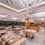 Royal Garden 5*