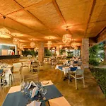 Hotel Royal Garden 5*