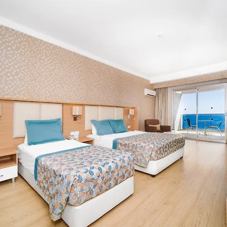 Royal Garden Hotel 5*