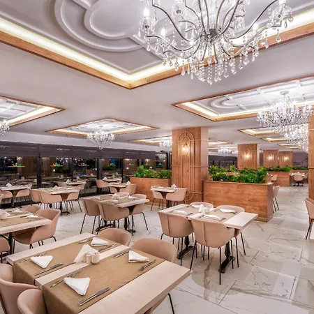 Royal Garden 5*