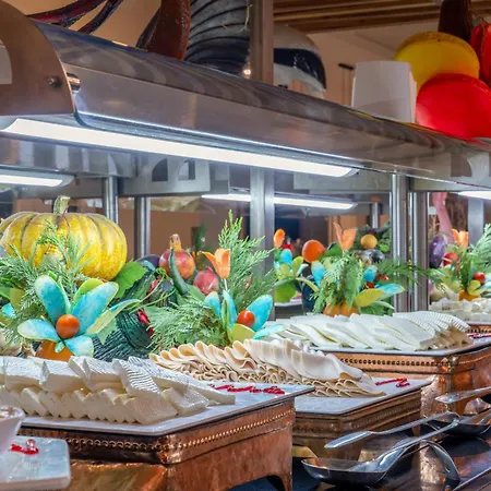 Szálloda Royal Garden Konaklı