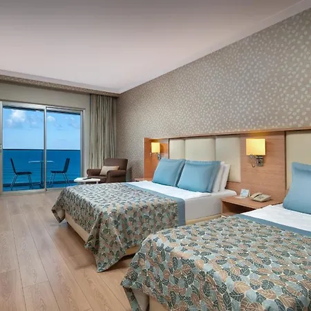 Royal Garden Hotel