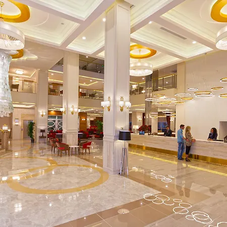 Hotel Royal Garden 5*