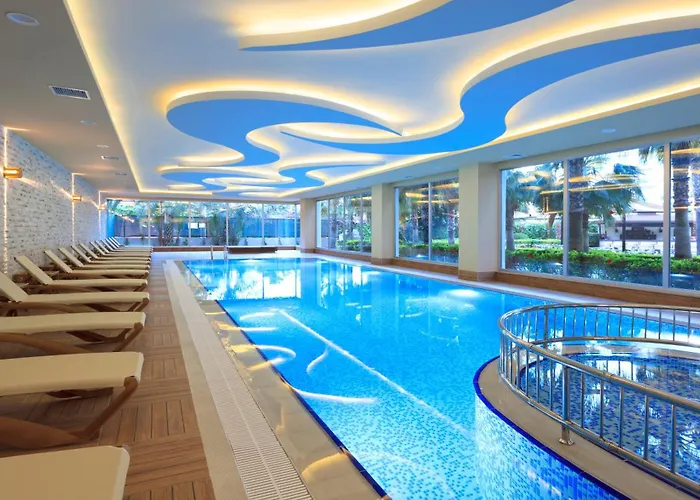 Royal Garden فندق 5*