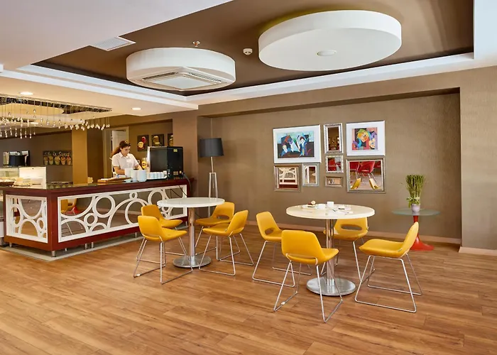 Royal Garden 5* كوناكلي