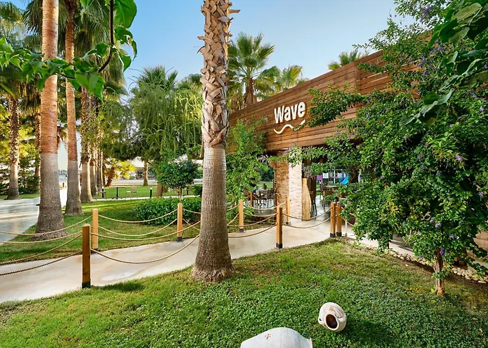 فندق Royal Garden كوناكلي