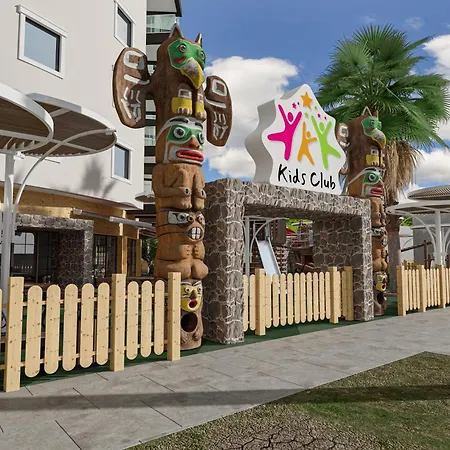 מלון Royal Garden קונאקלי