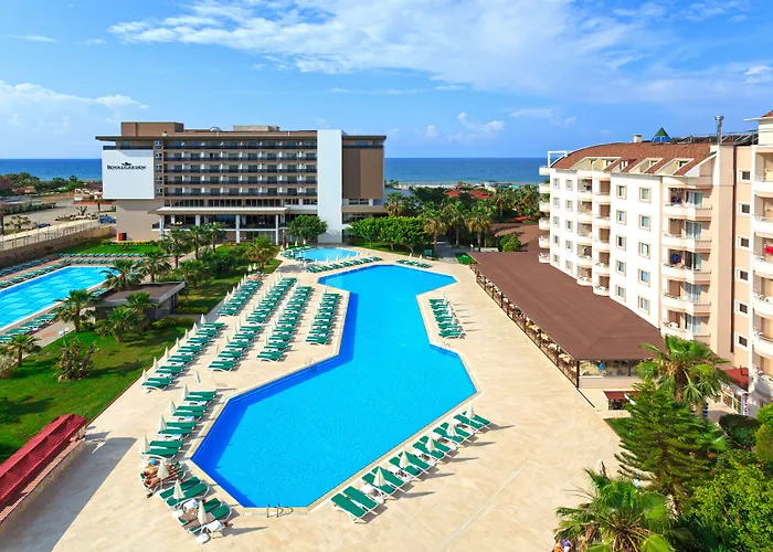 Hotel Royal Garden Konaklı