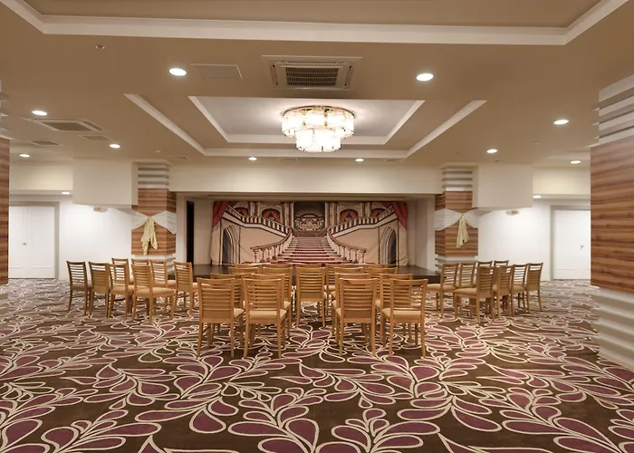 Royal Garden 5* Konaklı
