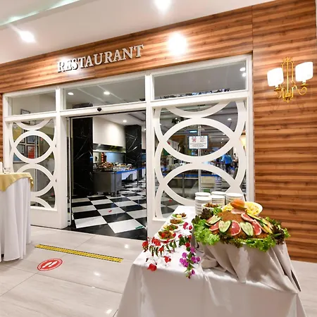 Royal Garden Hotel Konaklı