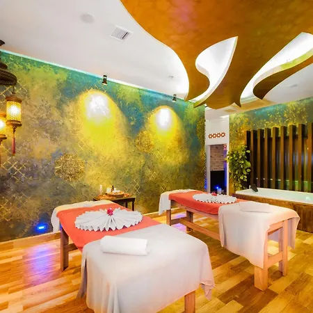 Royal Garden Hotel Konaklı